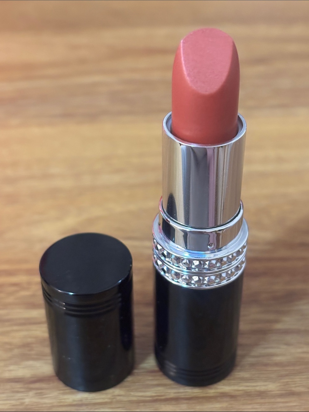 Elizabeth Arden Exceptional Lipstick - Soft Red